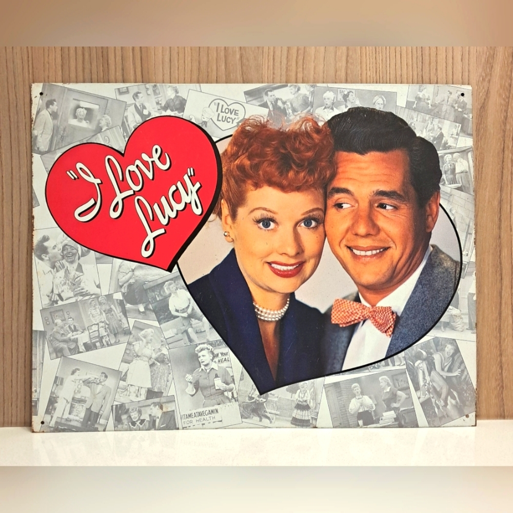 'I Love Lucy' Tin Sign - Picture 4 of 4